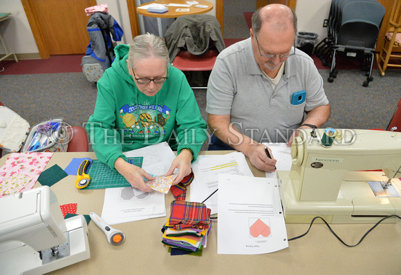 st-marys-library-sewing-class-028
