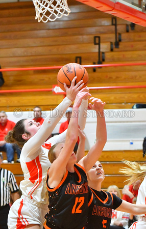 st-henry-ansonia-basketball-girls-013