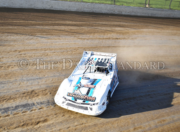 opening-night-at-eldora-speedway-018