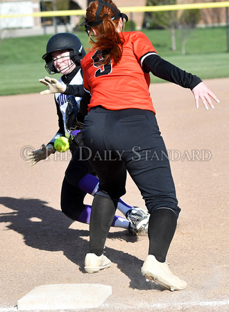 coldwater-fort-recovery-softball-039