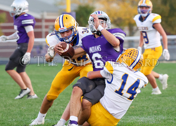 marion-local-fort-recovery-football-046