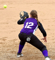 fort-recovery-spencerville-softball-005