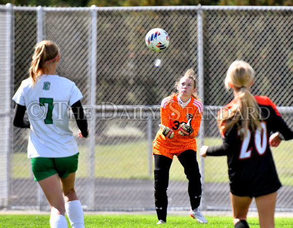 celina-coldwater-soccer-girls-001