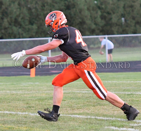 coldwater-clinton-massie-football-010