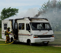 trailer-fire-at-5174-mud-pike-010