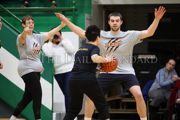 mercer-county-showdown-special-olympics-vs-sheriffs-office-008