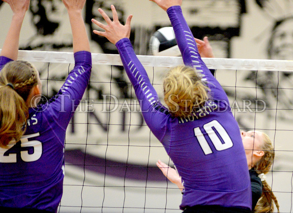fort-recovery-parkway-volleyball-003