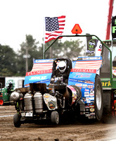 fort-recovery-tractor-pull-002