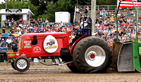 fort-recovery-tractor-pull-012