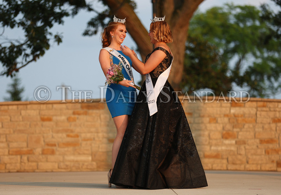 miss-lake-festival-pageant-310