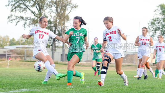 celina-kenton-soccer-girls-005