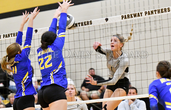 parkway-st-marys-volleyball-030