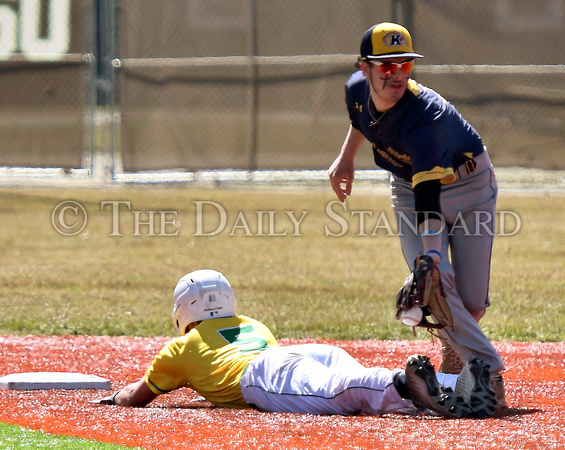 wsu-lake-campus-kent-t-baseball-012