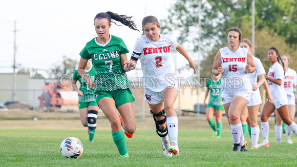 celina-kenton-soccer-girls-004