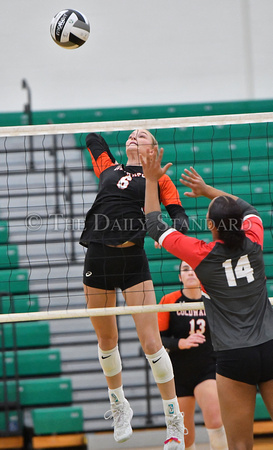 coldwater-centerburg-volleyball-012